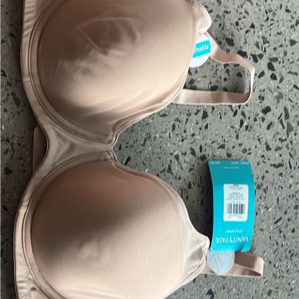 Vanity Fair Women's Tan Bra